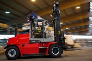 DCE8020forklift
